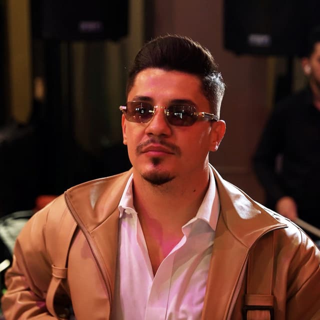 Te-as Iubi O Saptamana by Bogdan DLP