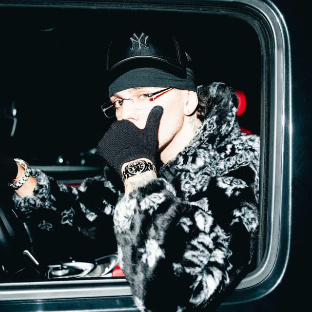 EVERESTE by LON3R JOHNY