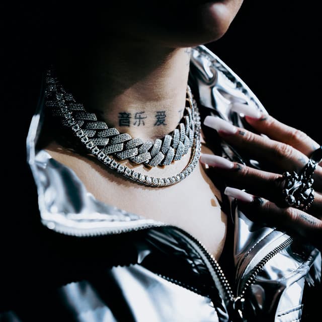 $wag Boy by Young Leosia, FT Kings