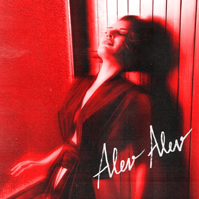 Alev Alev by Göksel