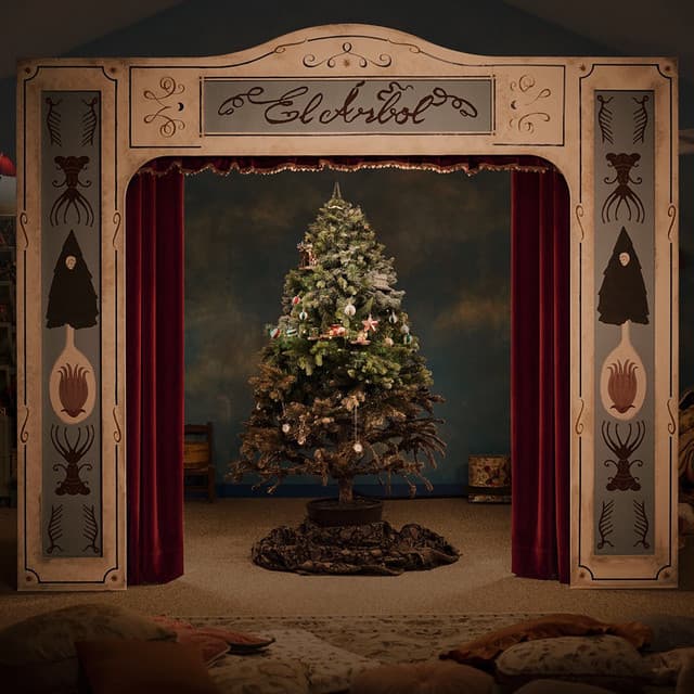 El Árbol by Camilo
