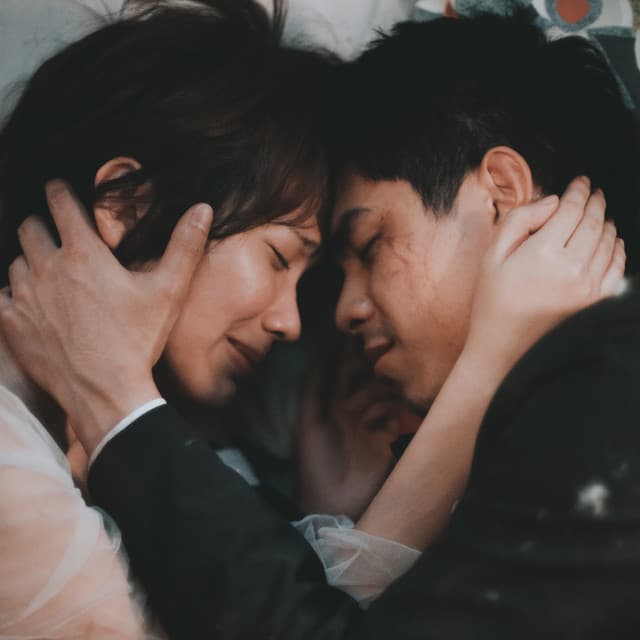 เหตุผล (feat. whateve) by Three Man Down, whateve