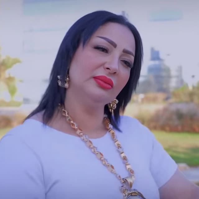 Charah Sari Fiya Der Nif Wnayefni by Cheba Warda