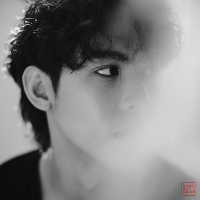 ไม่ได้ลืมแค่ไม่ได้เจอ (Flashback) by guncharlie