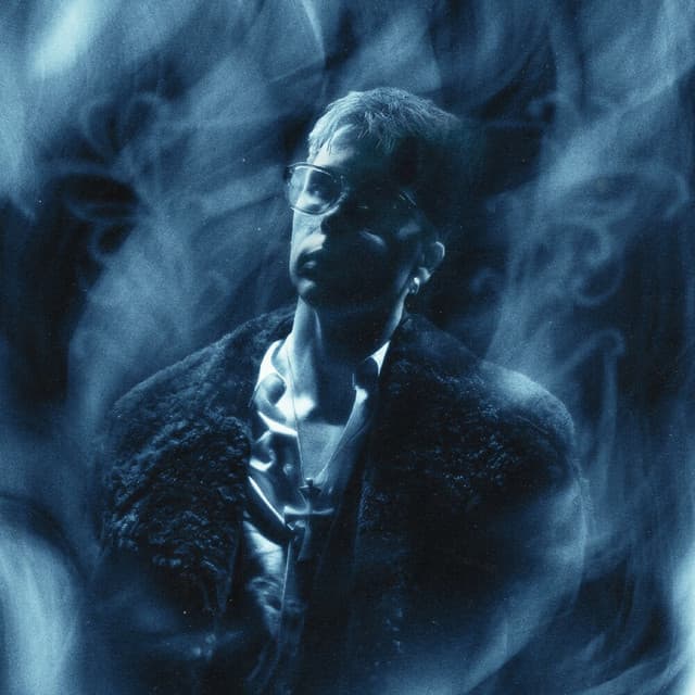 100&EINN by Izleifur