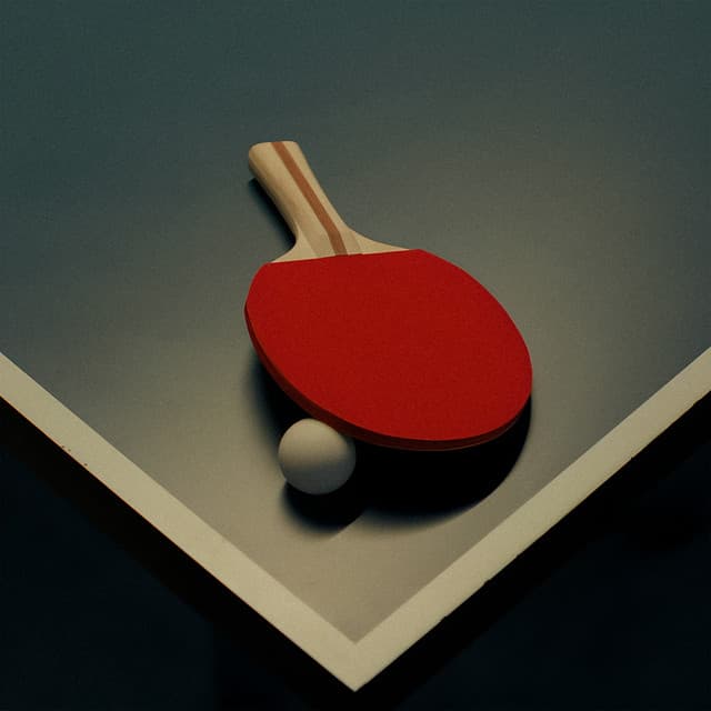EMELEM A TÉTET by ANUBII$, Beton.Hofi, Co Lee