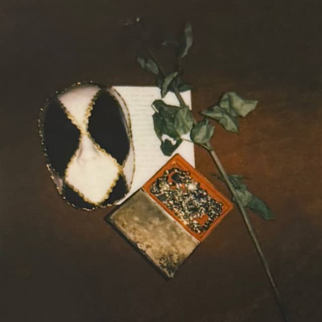 клоун by вышел покурить