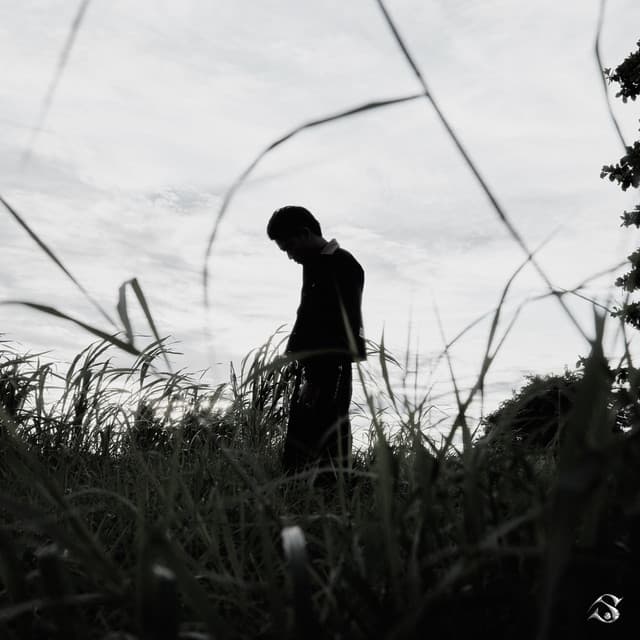 อารมณ์สีเทา by SEA., Saran